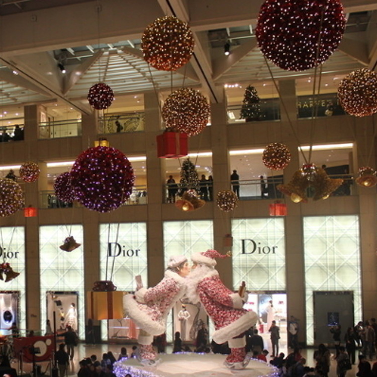 ��ҵ�ز���������ʥ������װ����Ʒ��ƣ�����ʥ�����ӲʵƳ���