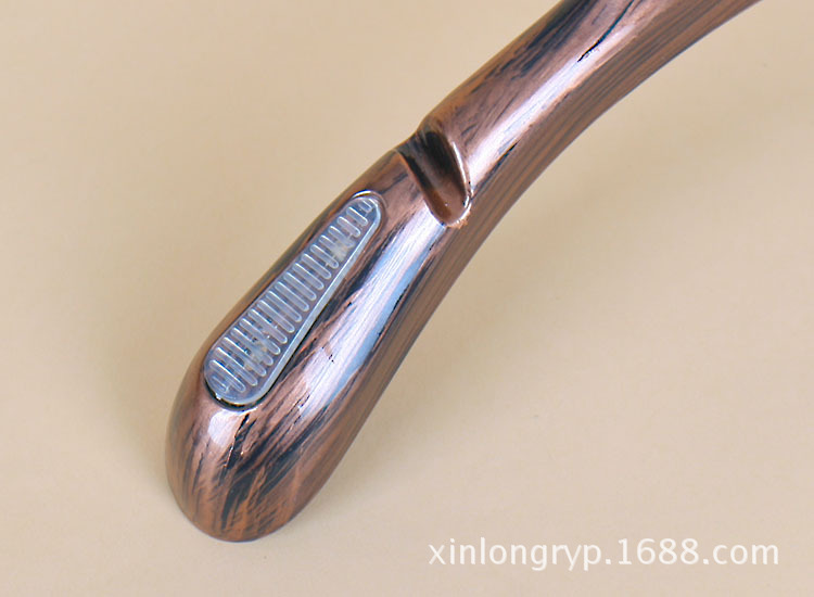 仿古铜衣架750-3