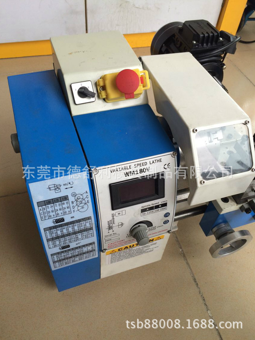 5CC3F706F58CB519319D8332587035