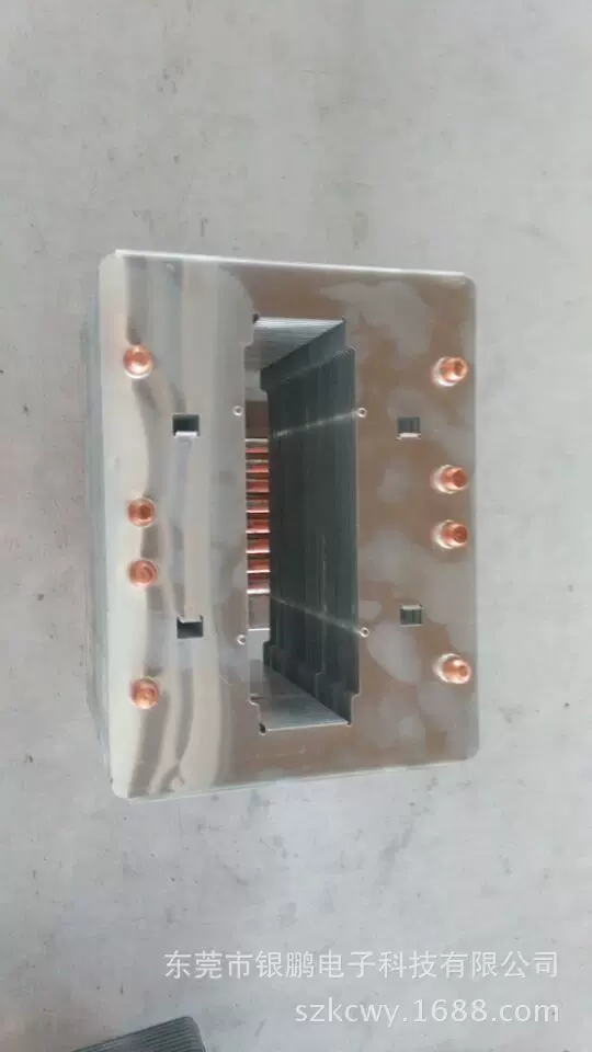 大功率LED灯具散热器