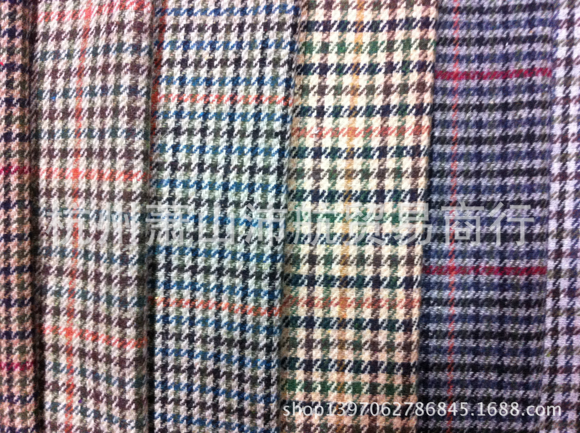 现货供应千鸟格法兰格子毛呢 粗纺羊毛呢西装面料大衣呢百搭