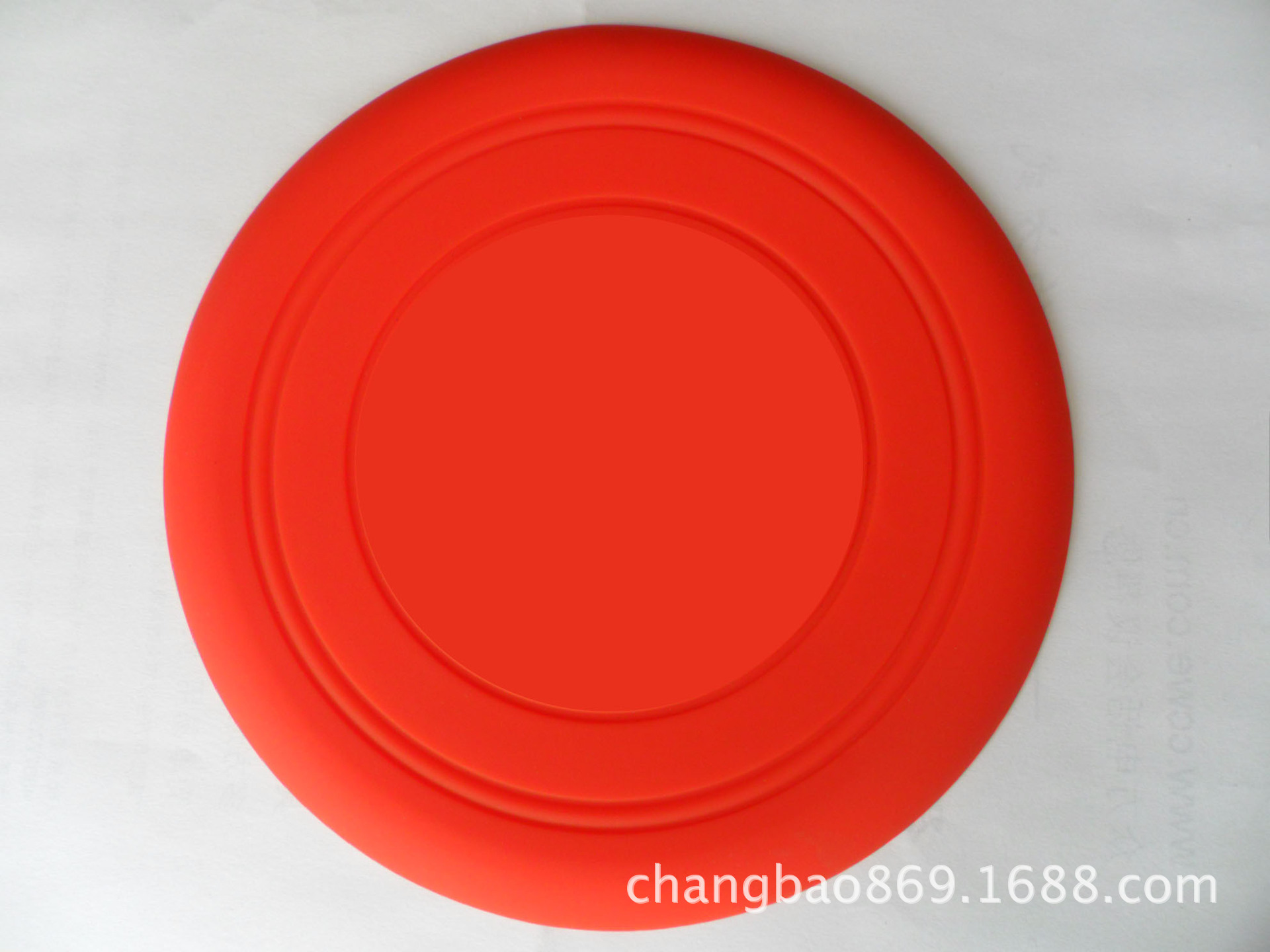 1073093473_875463929