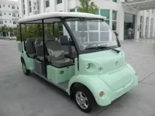 Четырёхколёсный электрический экскурсионный автомобиль на 8 мест