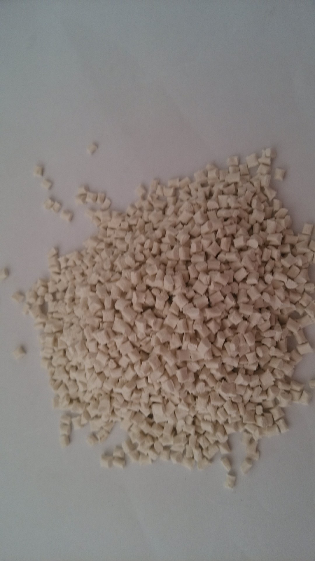 PA66/自产/PA66 FR70G30本色