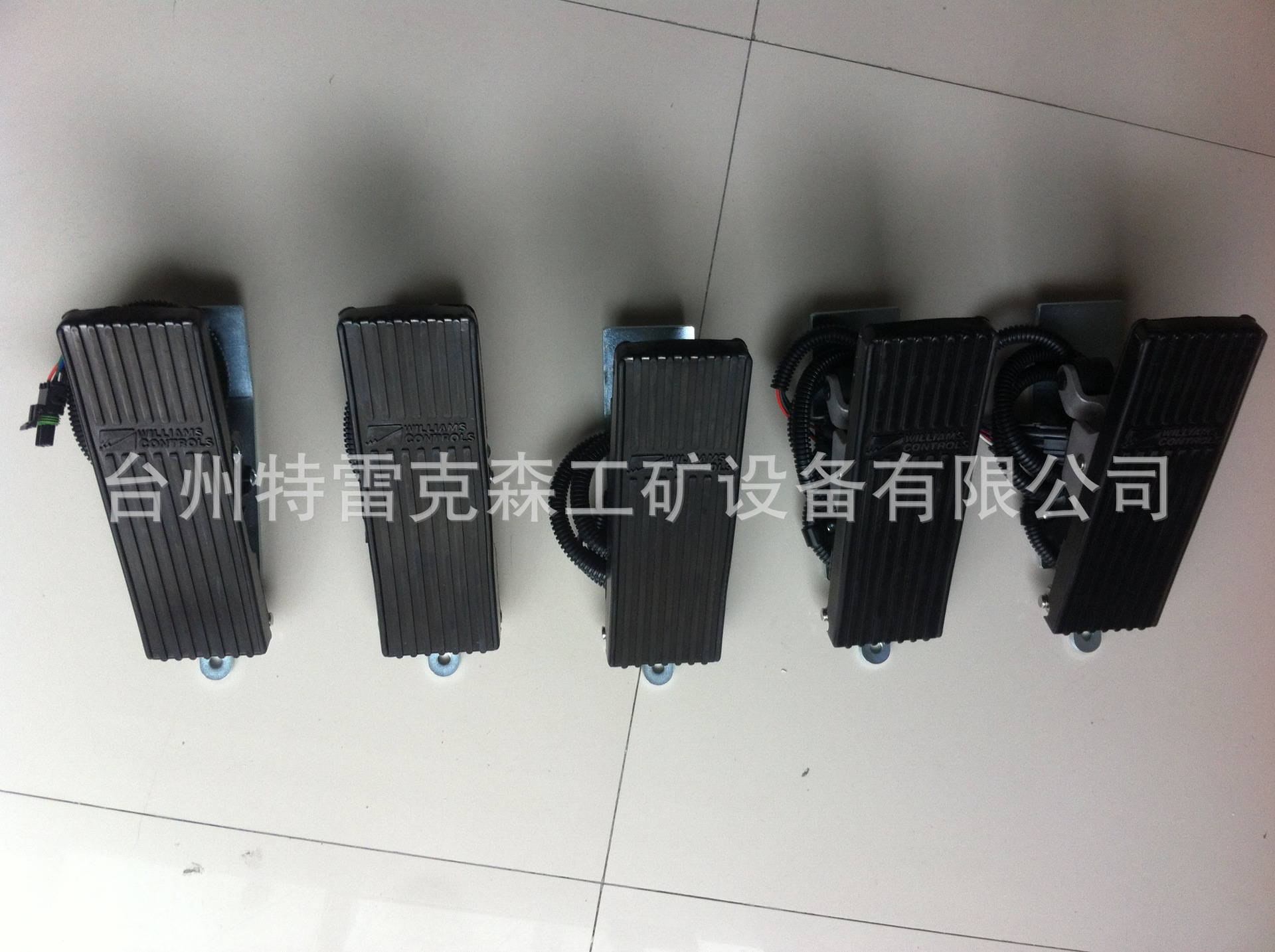 特雷克斯矿车配件TR50油门踏板， terex part  油门踏板20022161