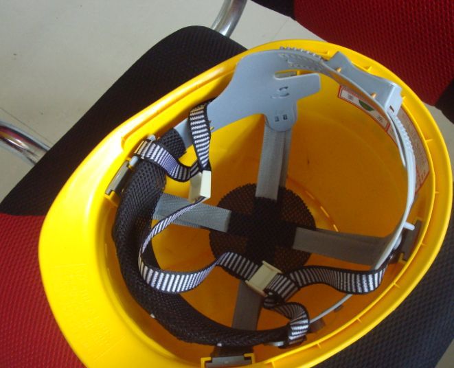 8C9B1E83E9F576F55F8374CE739A75