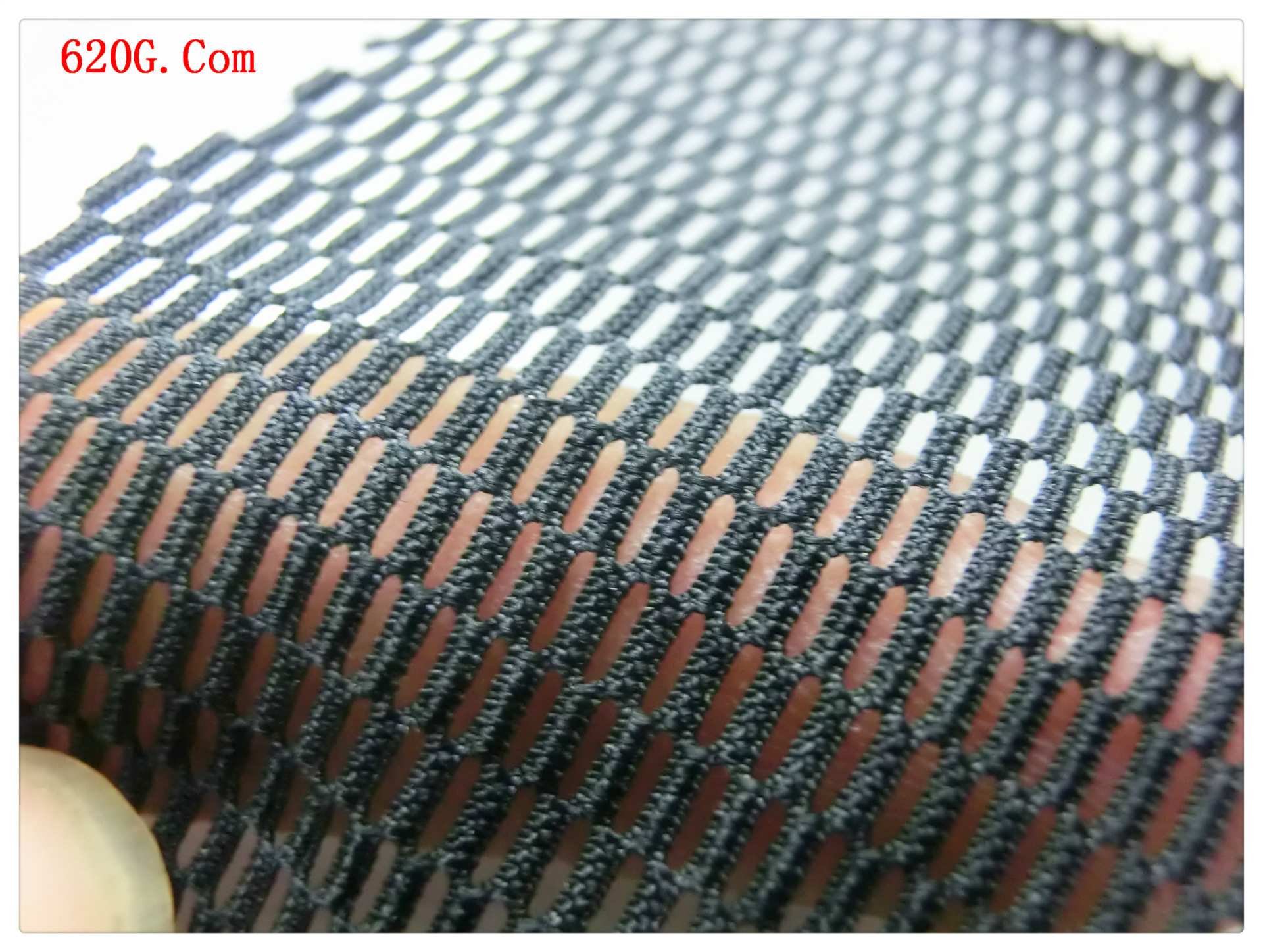 氨纶网眼布 针织网布 优点：弹力好 手感好