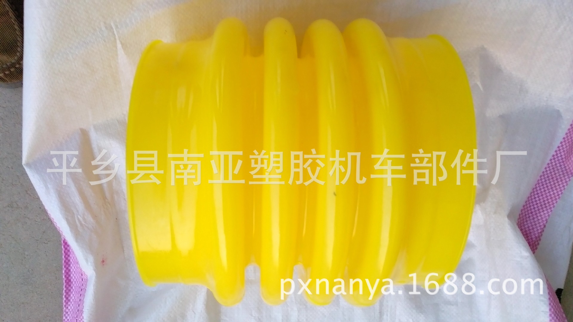 厂家现货供应聚氨酯冲击夯折箱、冲击夯折箱、冲击夯配件，型号全