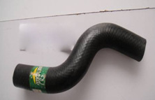 供应散热器水管，各种汽车橡胶管油管16571-67070