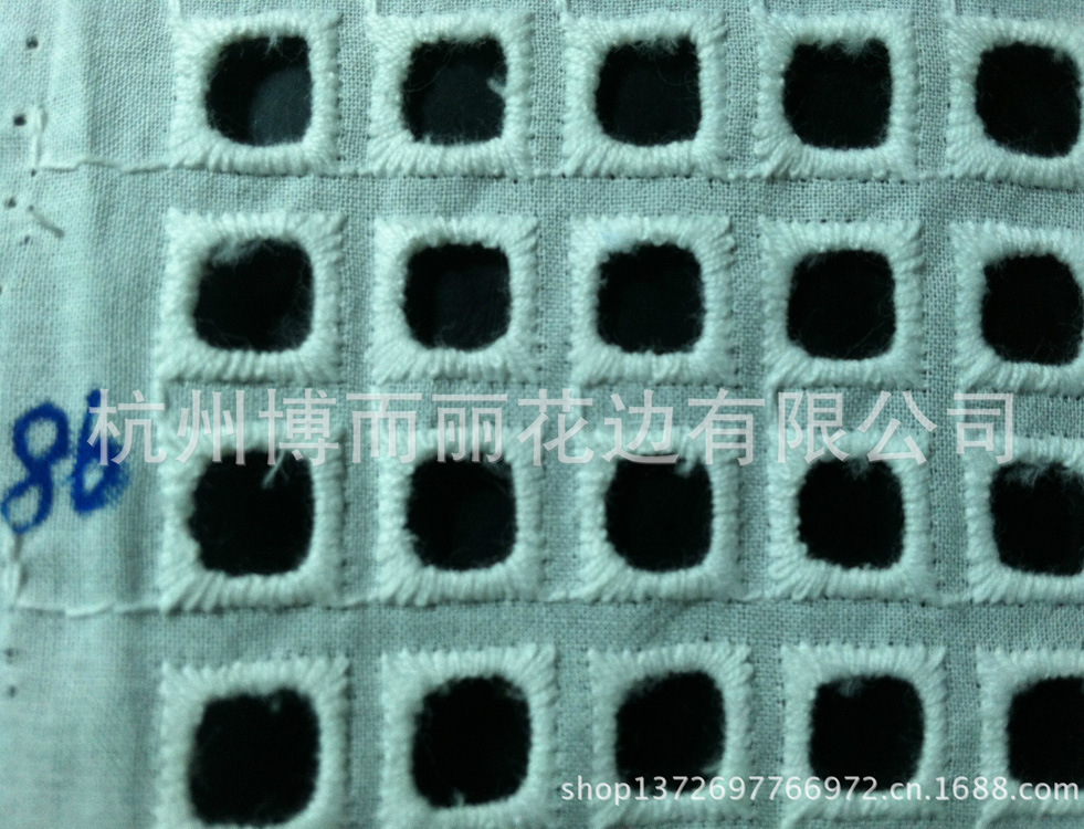 【商家批发】供应棉布绣花 棉布打孔  绣花布 高速大机绣花布