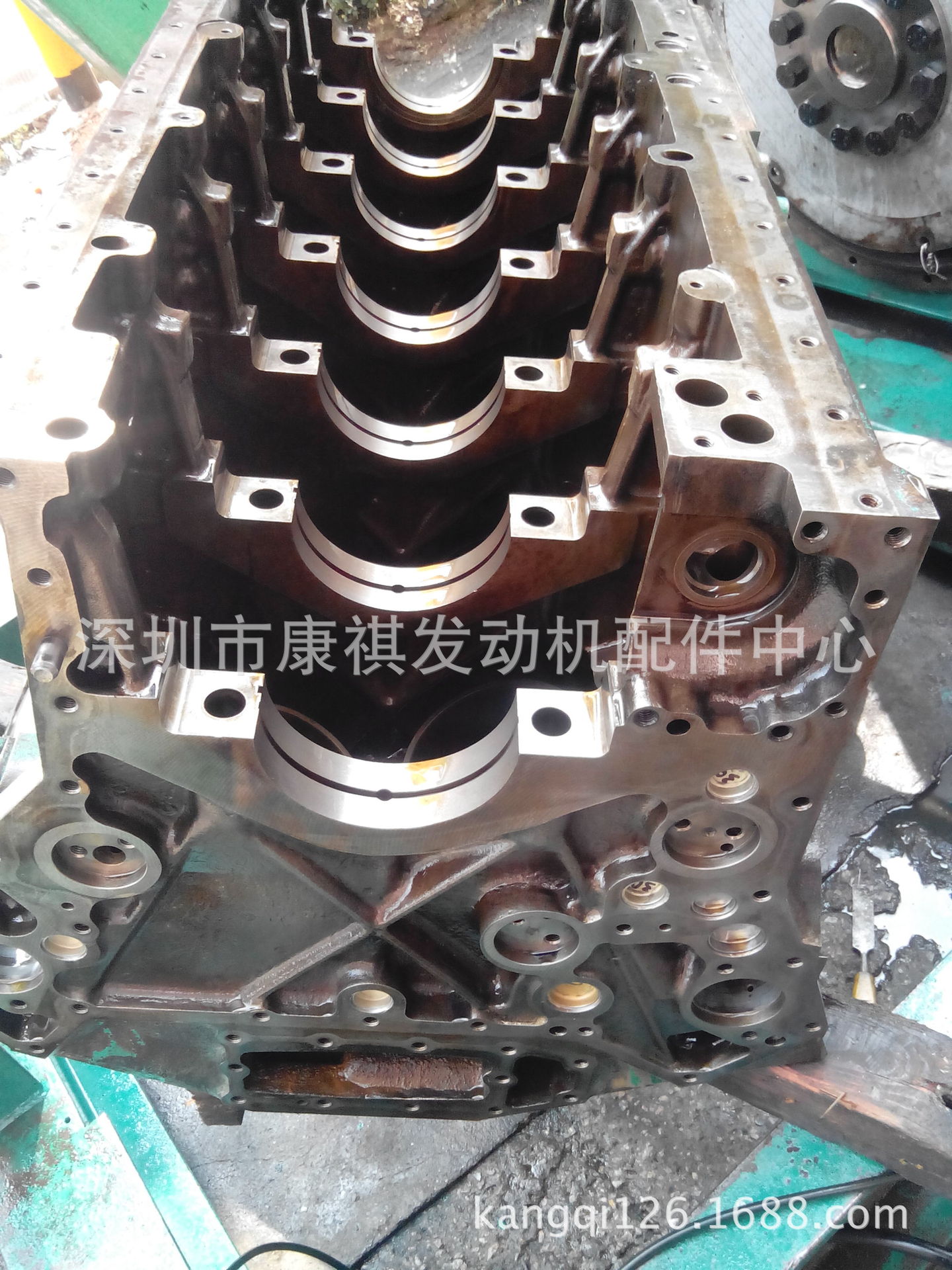 供应日本SA12v140柴油发动机维修零部件-缸体