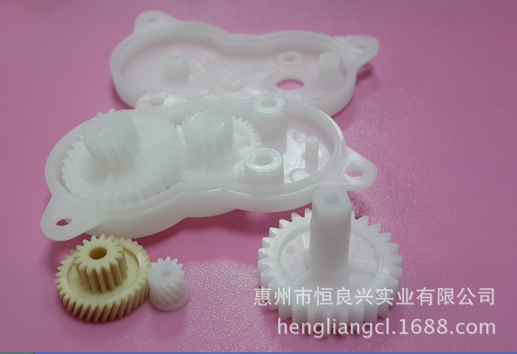 塑胶齿轮 塑料齿轮  扫地机齿轮  抹地机齿轮 吸尘器齿轮