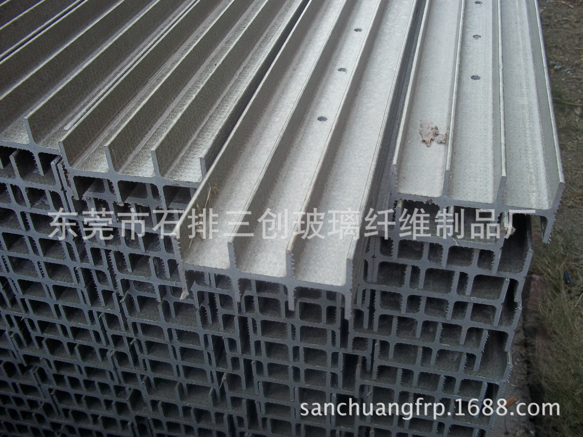 玻璃纤维有限公司供应玻璃纤维拉挤产品 玻璃纤维异型材