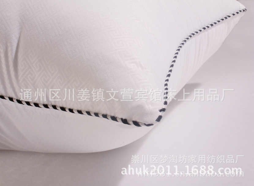 755902696_1035270337