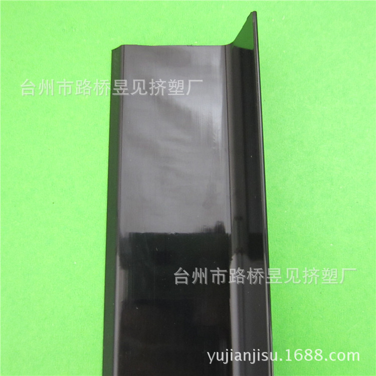 [Perfil de extrusión de procesamiento] Perfil de plástico PVC Zhejiang Perfil de plástico planta de procesamiento de extrusión