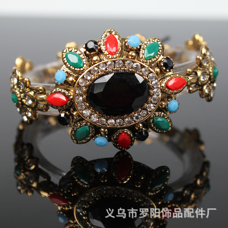 Ancient gold jewelry wholesale colored gems + diamond-encrusted bronze bracelet bohemian personality Queen bracelet