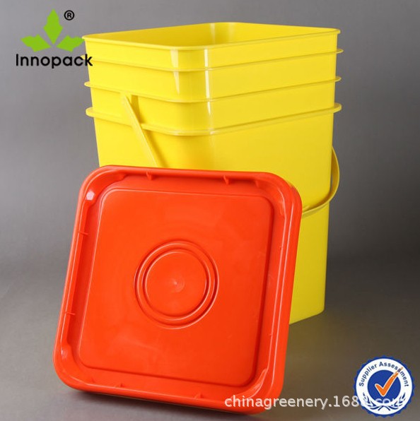 供应正方形20L塑料桶、20L塑料方桶
