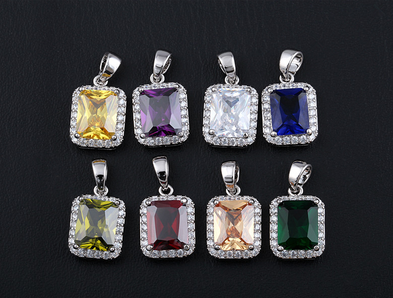 Classic Style Square Copper Alloy Inlay Zircon Women's Pendant Necklace display picture 6