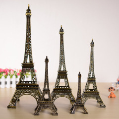 Retro Paris Eiffel Tower Metal Craft Ornament Home Decor Romantic Couple Gift