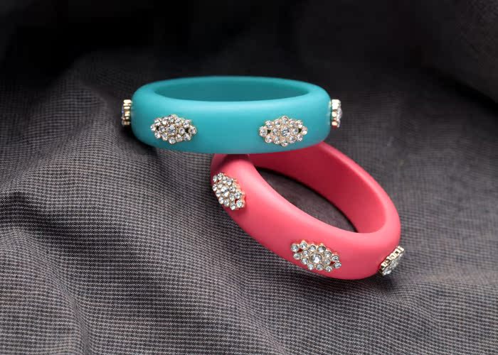 Fashion Exaggerated Texture Crystal Flower Alloy Bracelet display picture 7