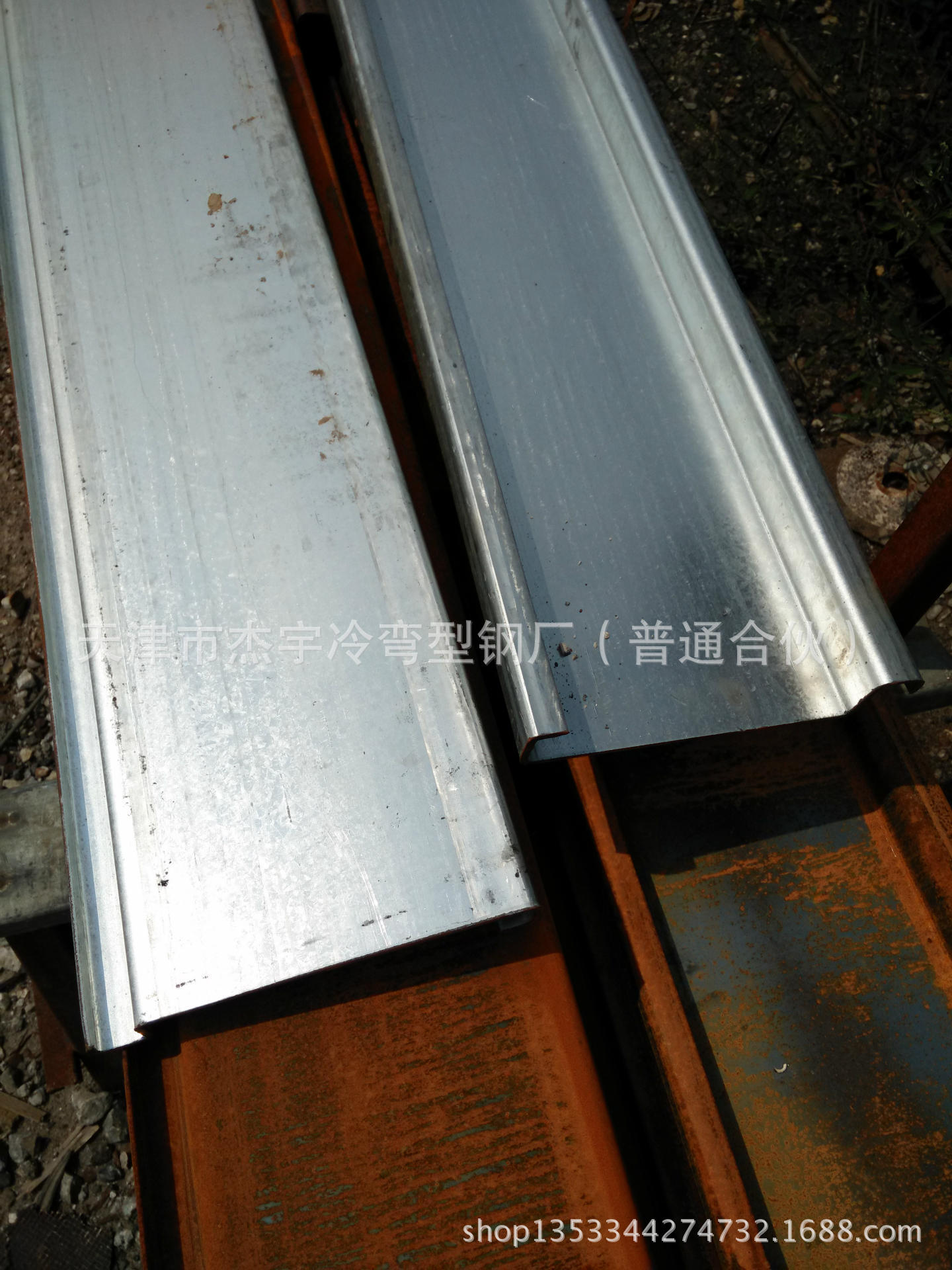 扣板楼板阁楼货架楼板钢构平台扣板镀锌楼板冲孔楼板镀锌冲孔