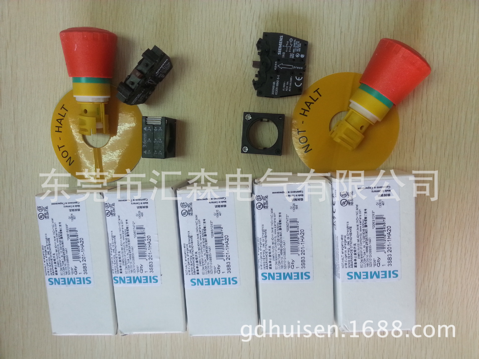 西门子   3SB3000-4DD11    按钮开关