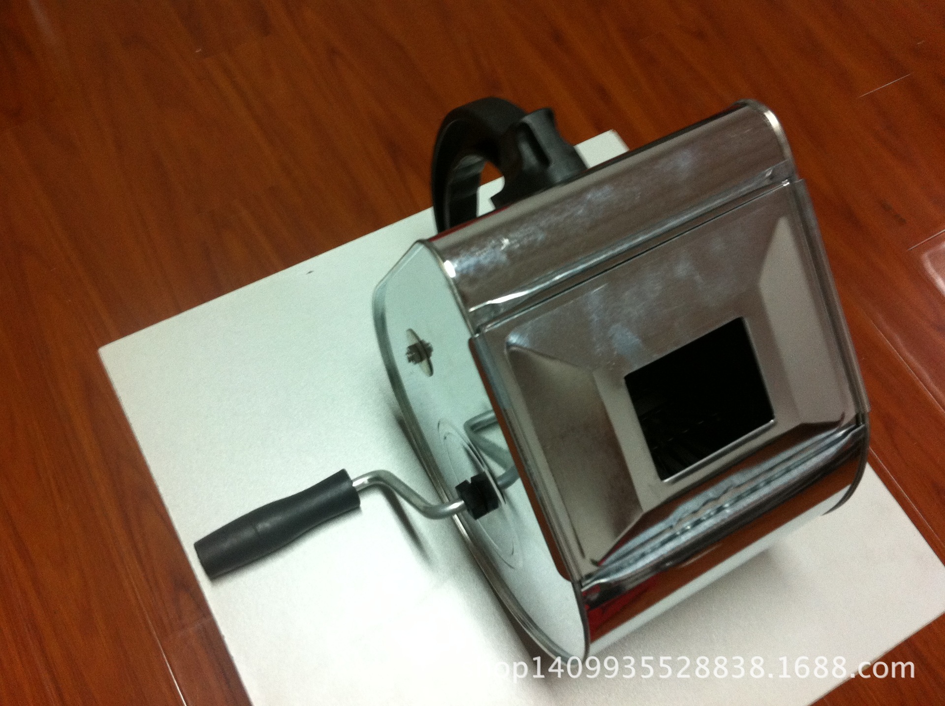 供应油漆搅拌器 调漆器  油漆滚筒