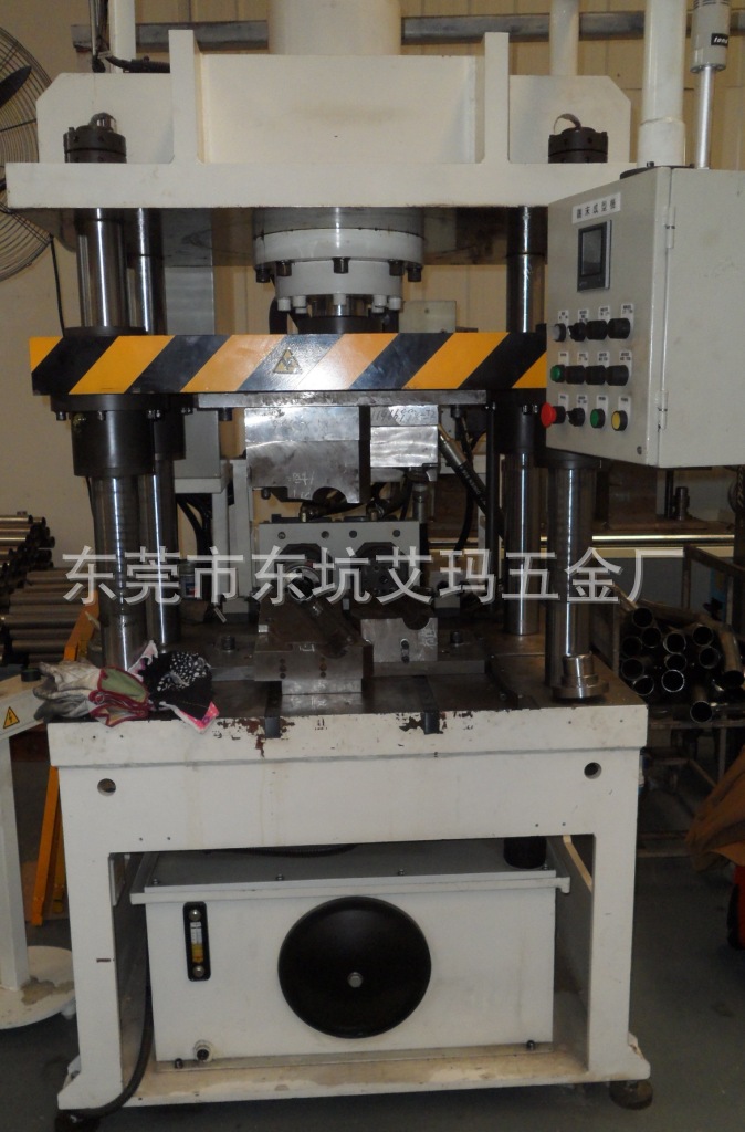 管端成型机  弯管机模具  成型模