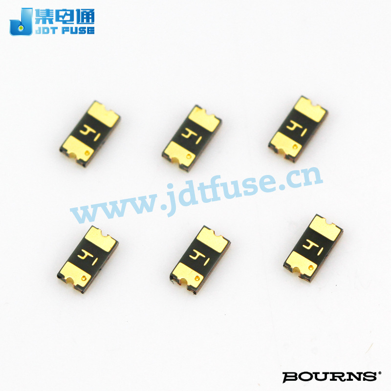 MF-NSMF050/13.2  Bourns认证伯恩斯 1206自恢复保险丝