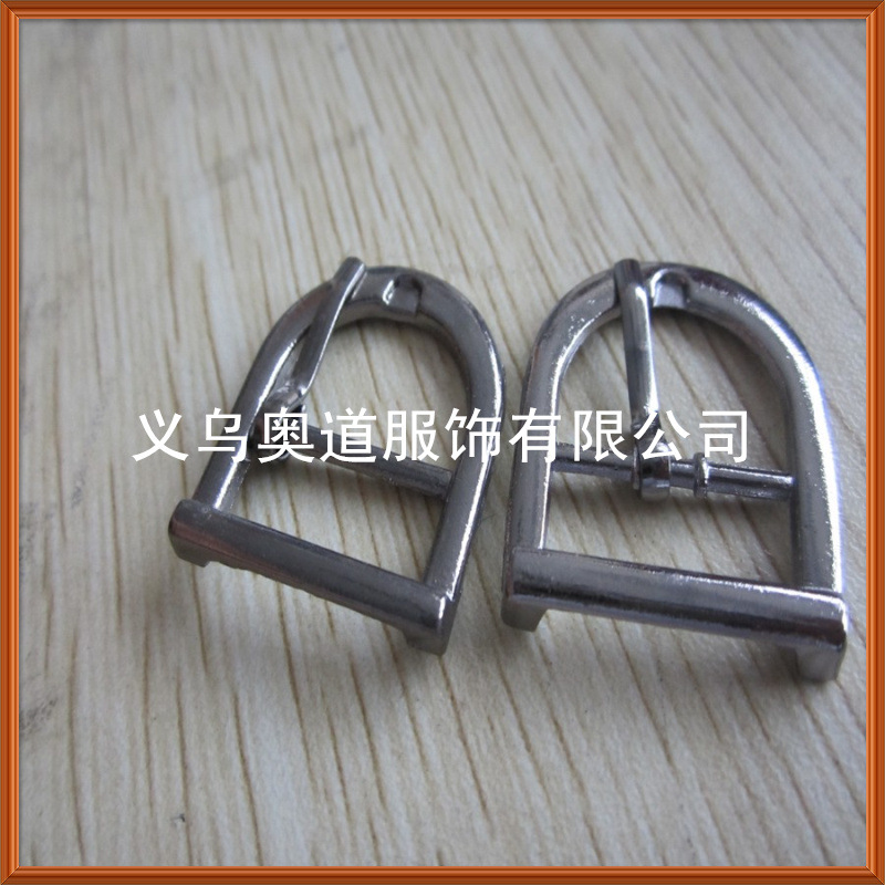 三檔扣 日字扣 (210)