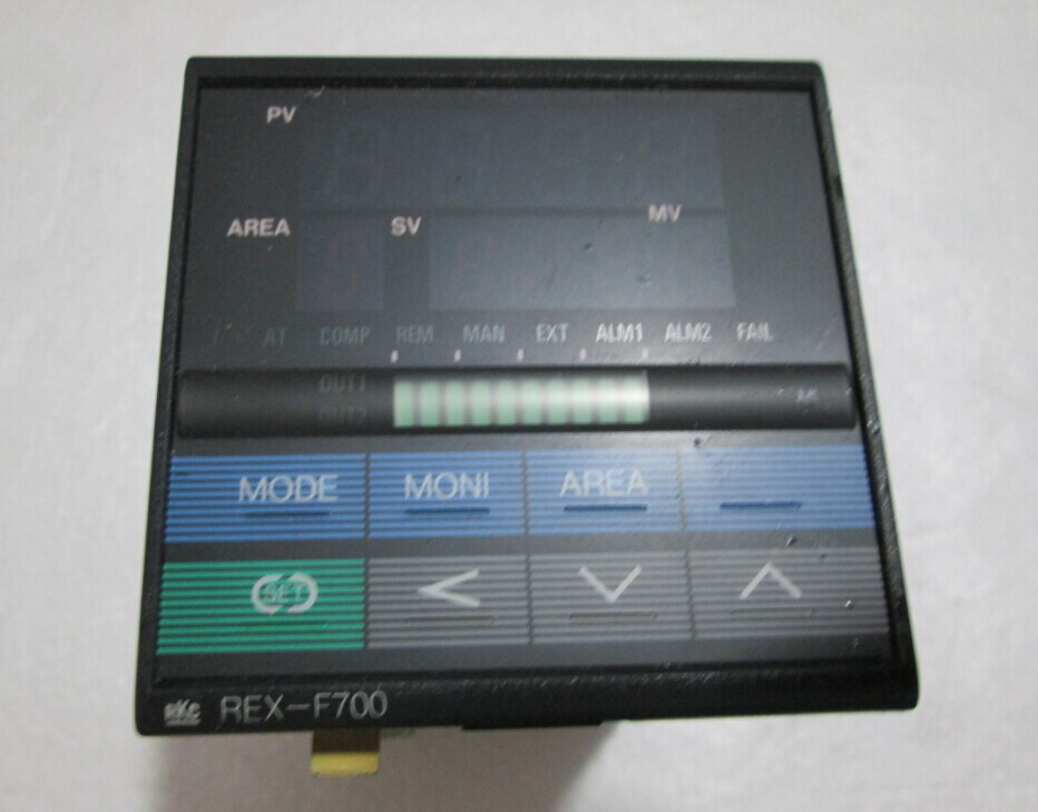温控表  REX-F700 FKA4—V*AN-NNN-1N
