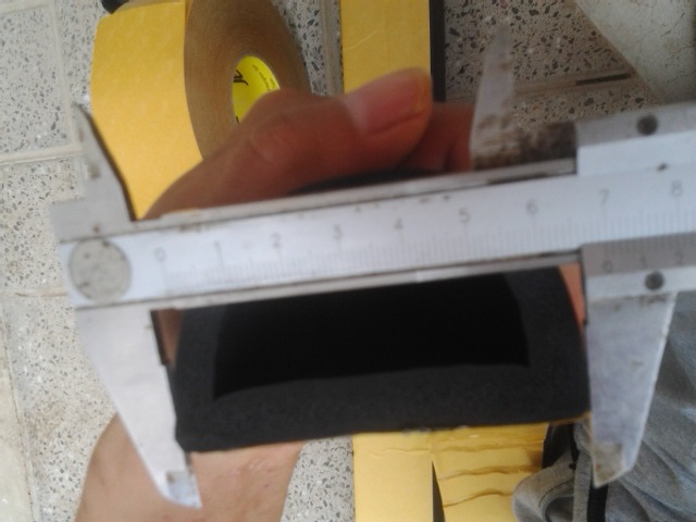 厂家直销自粘式特大D型70*45密封条、三元乙丙发泡条、橡胶条