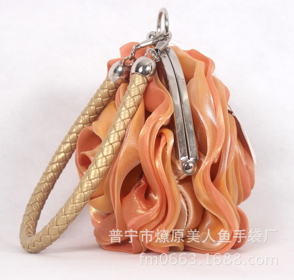 Túi clutch dạ tiệc hình hoa hồng 3D lụa hoa trà — Màu tím, Màu đen, Màu hồng, Màu xanh ngọc chi tiết 17