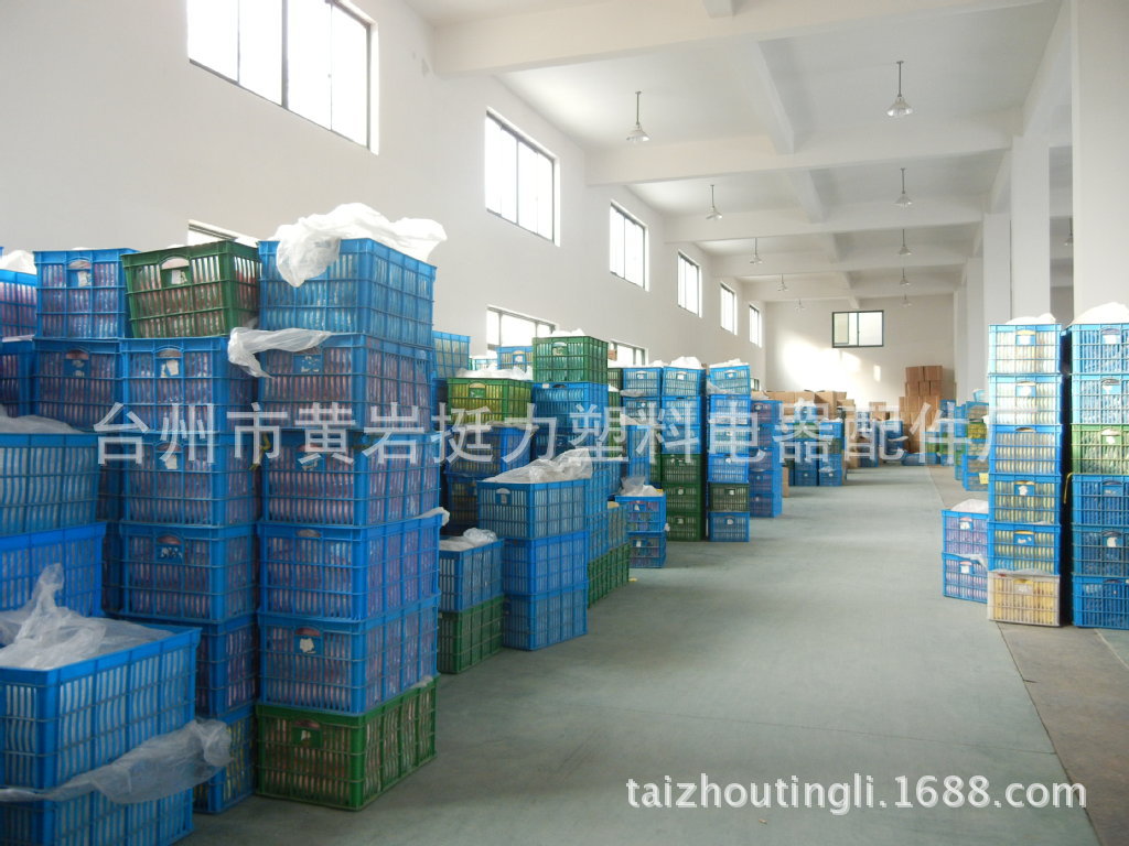 761653209_1569341906