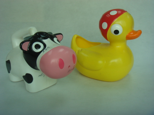 奶牛花洒 鸭子花洒 卡通动物形状园林水壶 厂家加工定做塑料水壶