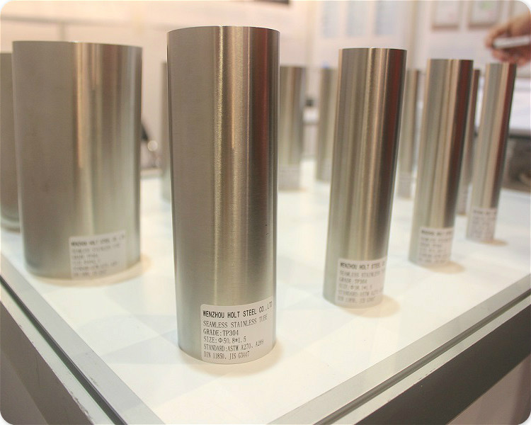 304卫生级无缝管薄壁316医用空心不锈钢管工业管厂家批发