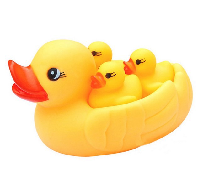Juguetes acuáticos para niños: pato madre y patito para el baño, un pato grande con 3 patitos pequeños, muñeco musical.