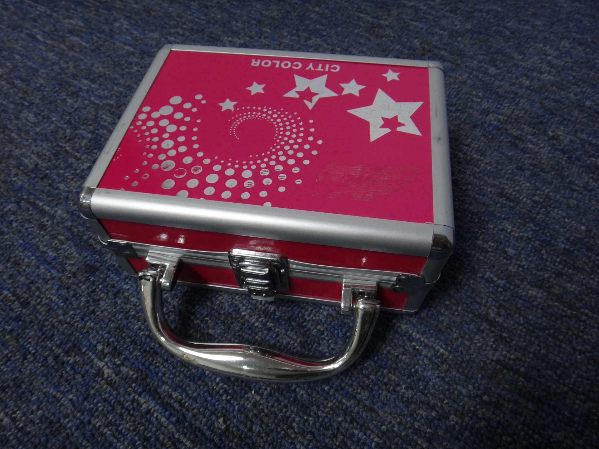 专业定制饰品盒、铝盒、手提铝箱、厂家定制