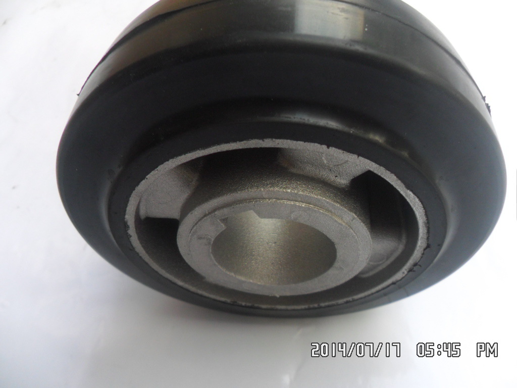 用于机械设备驱动轮 带键槽5寸铝芯橡胶轮 可以定制  黑色单轮