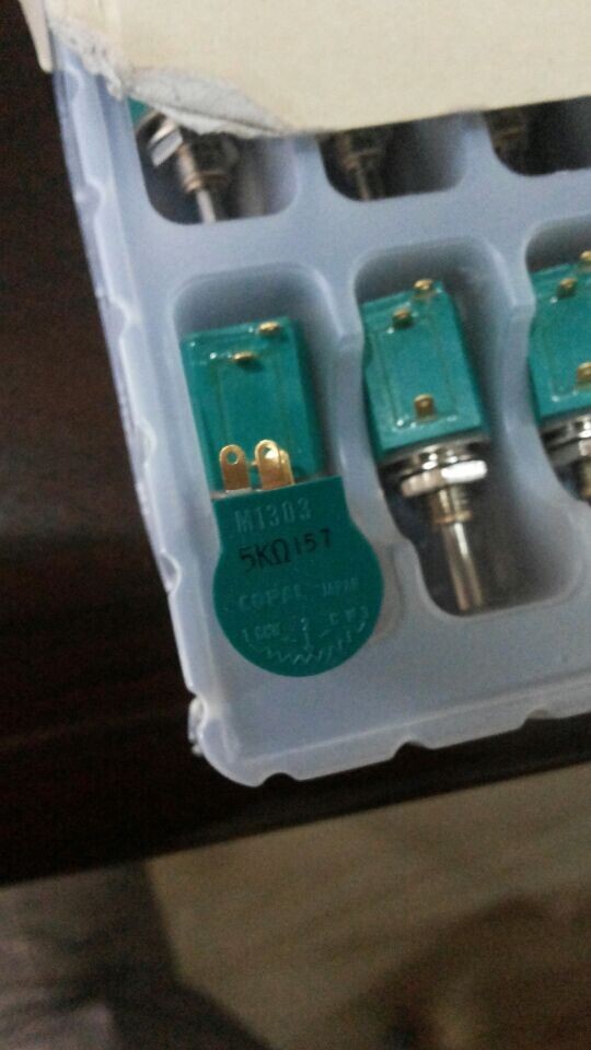 NIDEC COPAL电位器M1303 M-1305 M-1303 M1305 100欧 200Ω 500Ω