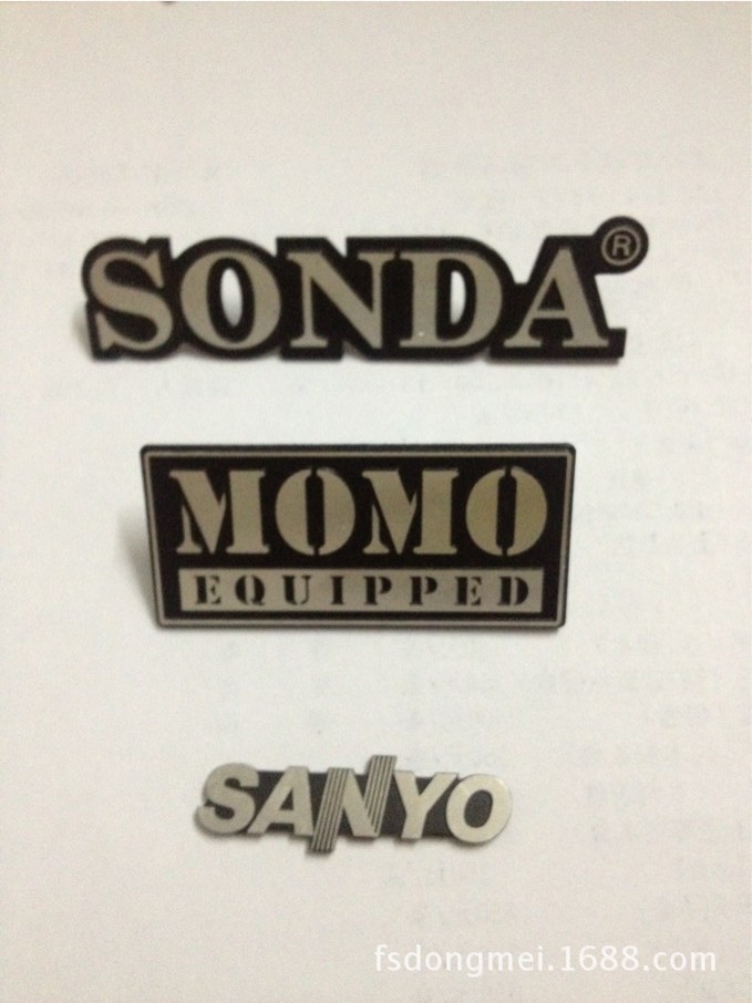 供应铝标牌 铝铭牌 立体铭牌 金属五金铭牌 烤炉铭牌 LOGO