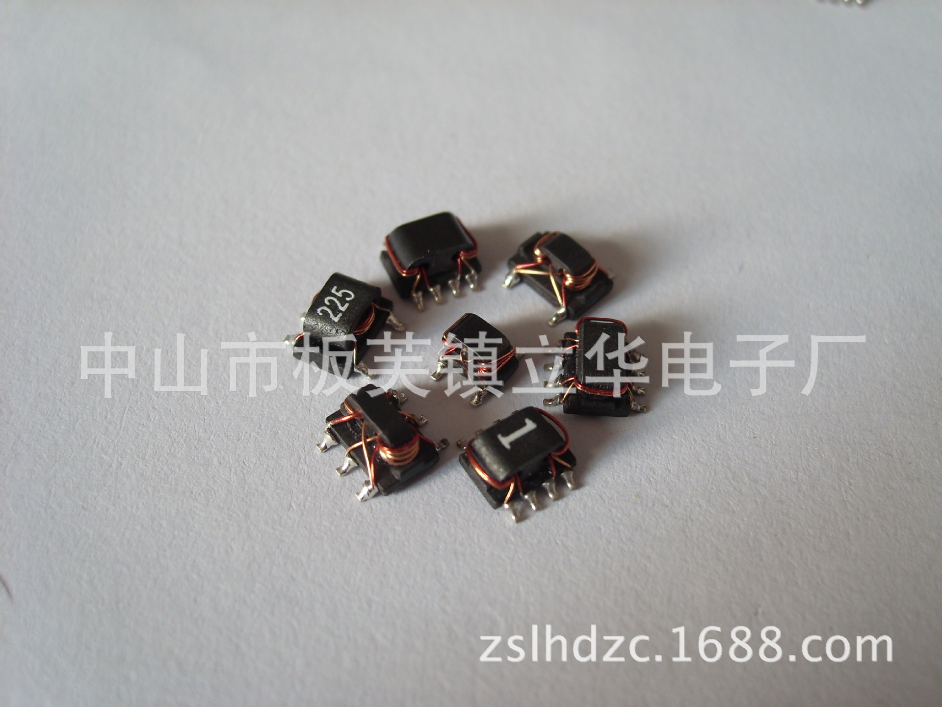 RF  1:4迹任 BALUN  75ohm