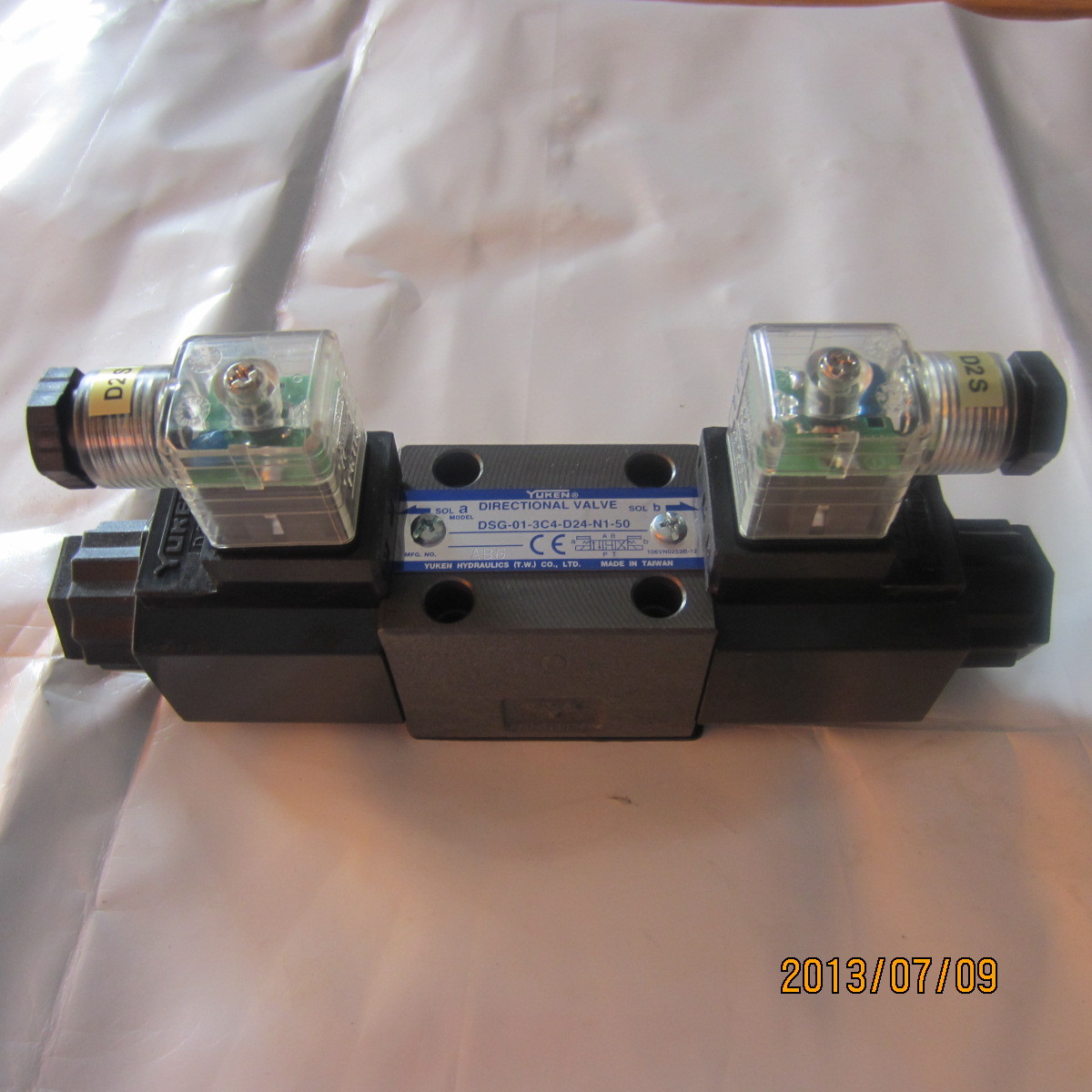 �ֻ����YUKEN̨�����г�о�����ŷ�DSG-01-3C2-D24-N1-51T�°�