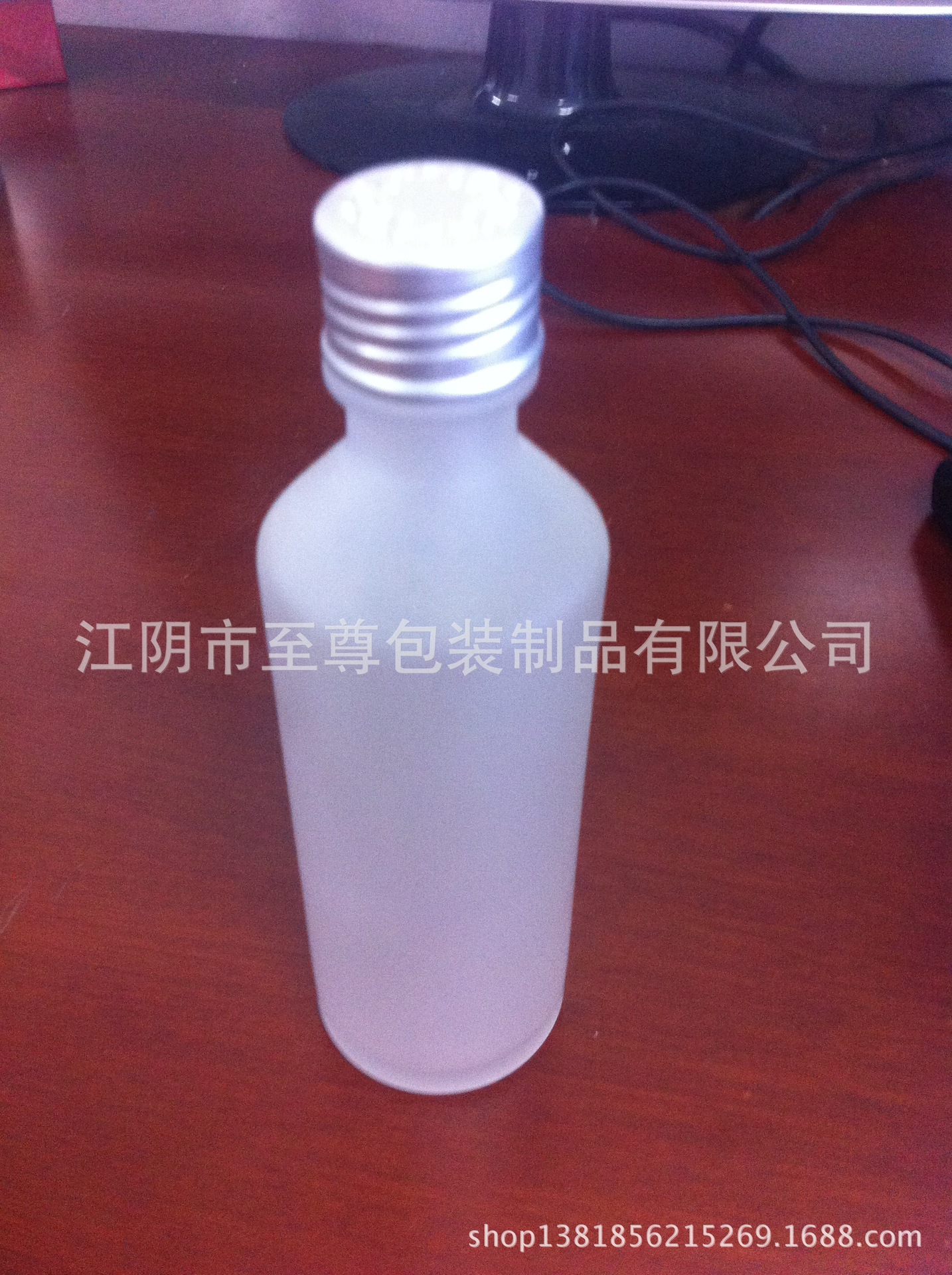 瓶盖厂家供应UV电镀塑料盖 喷涂塑料盖 可按需订制各种颜色