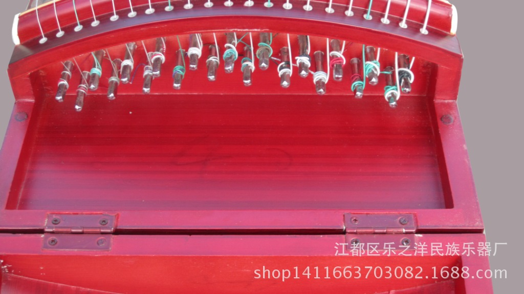 紅木貝雕喜鵲登梅