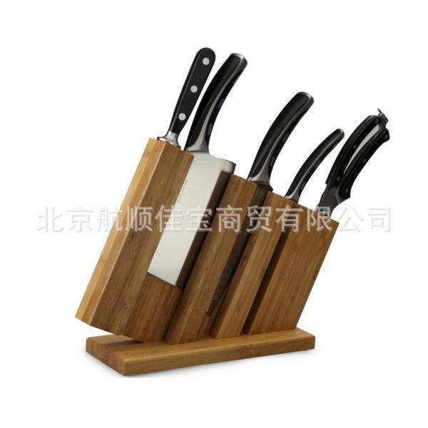 1545_G_1355079409420