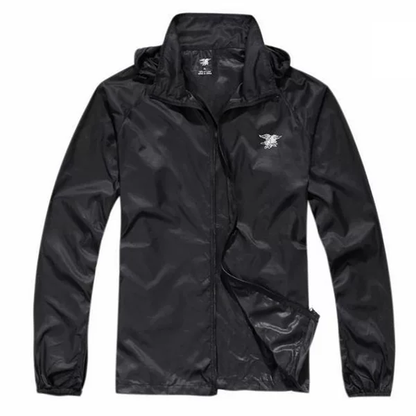 Chibaisi Sunscreen Thin Breathable Casual Coat for Men