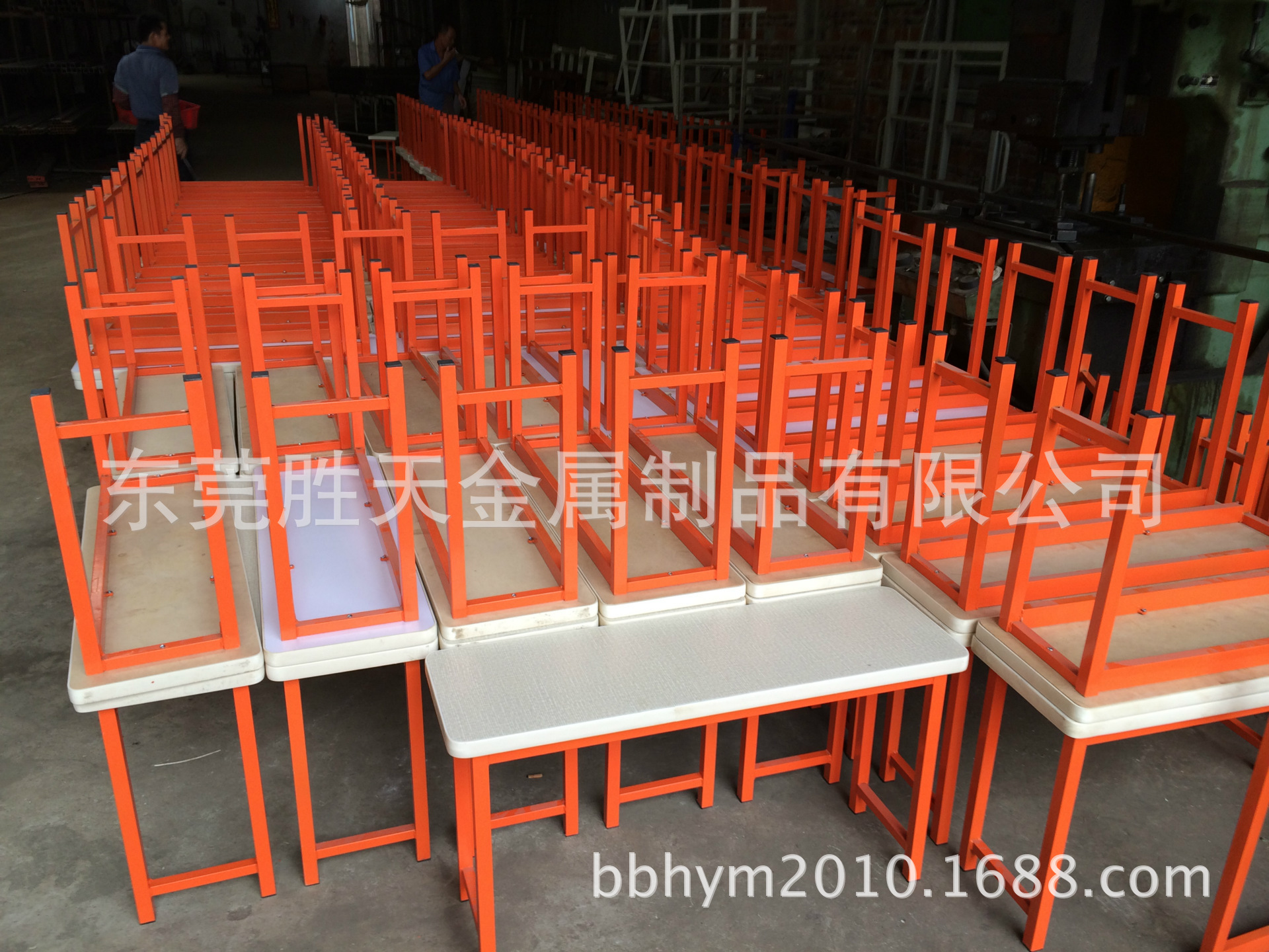 厂家供应工人凳/车工凳/员工凳/车间工人凳/方凳踏凳