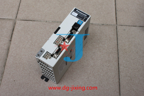 松下伺服驱动器MUDS083A1A 八成新  保修三个月