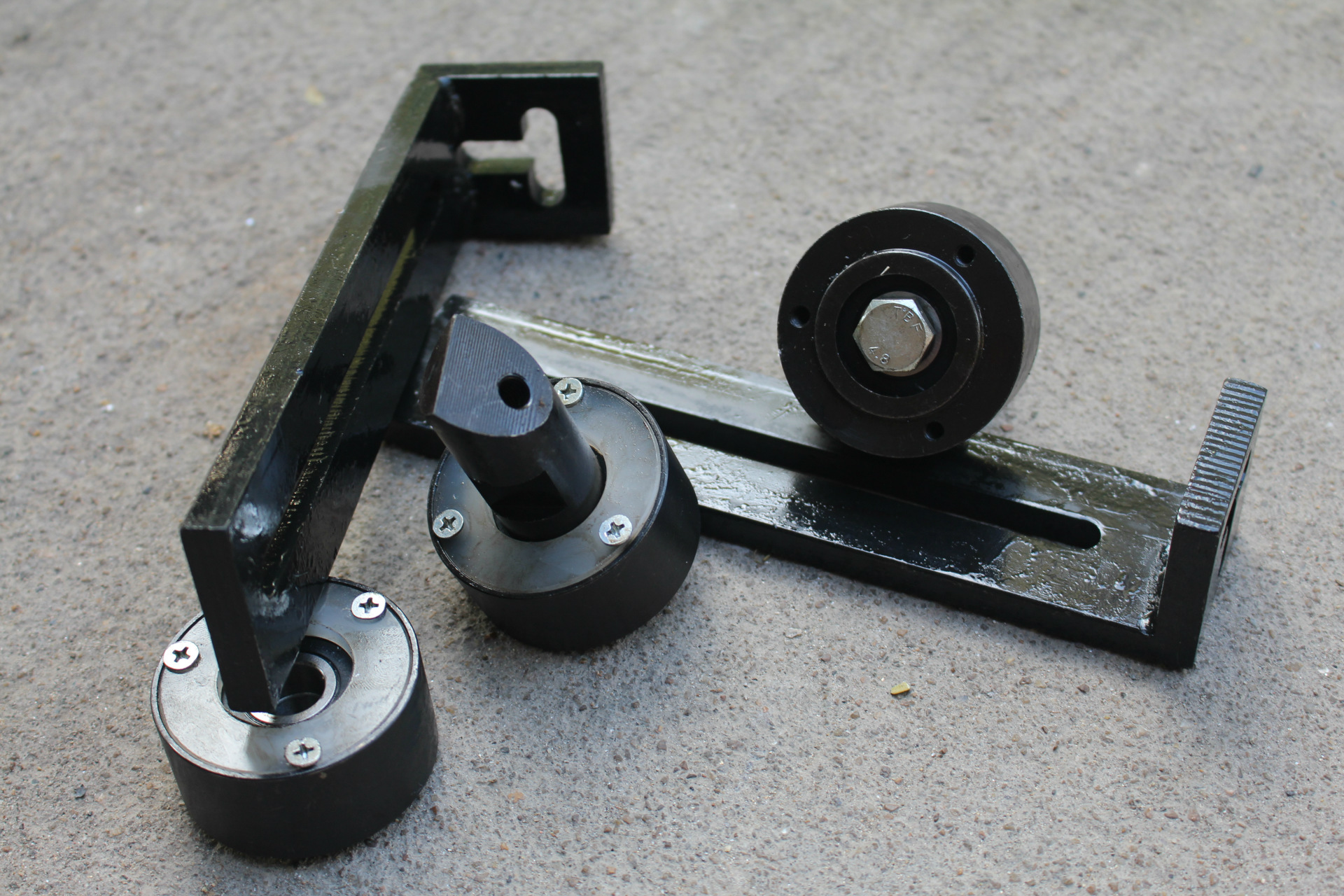 迪威拷輪支架 (1)